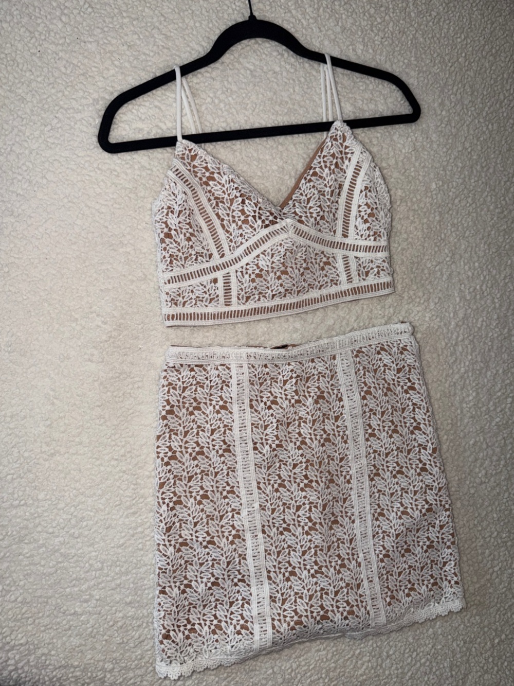 Kendall & Kylie White Lace Crop Top and Skirt Set